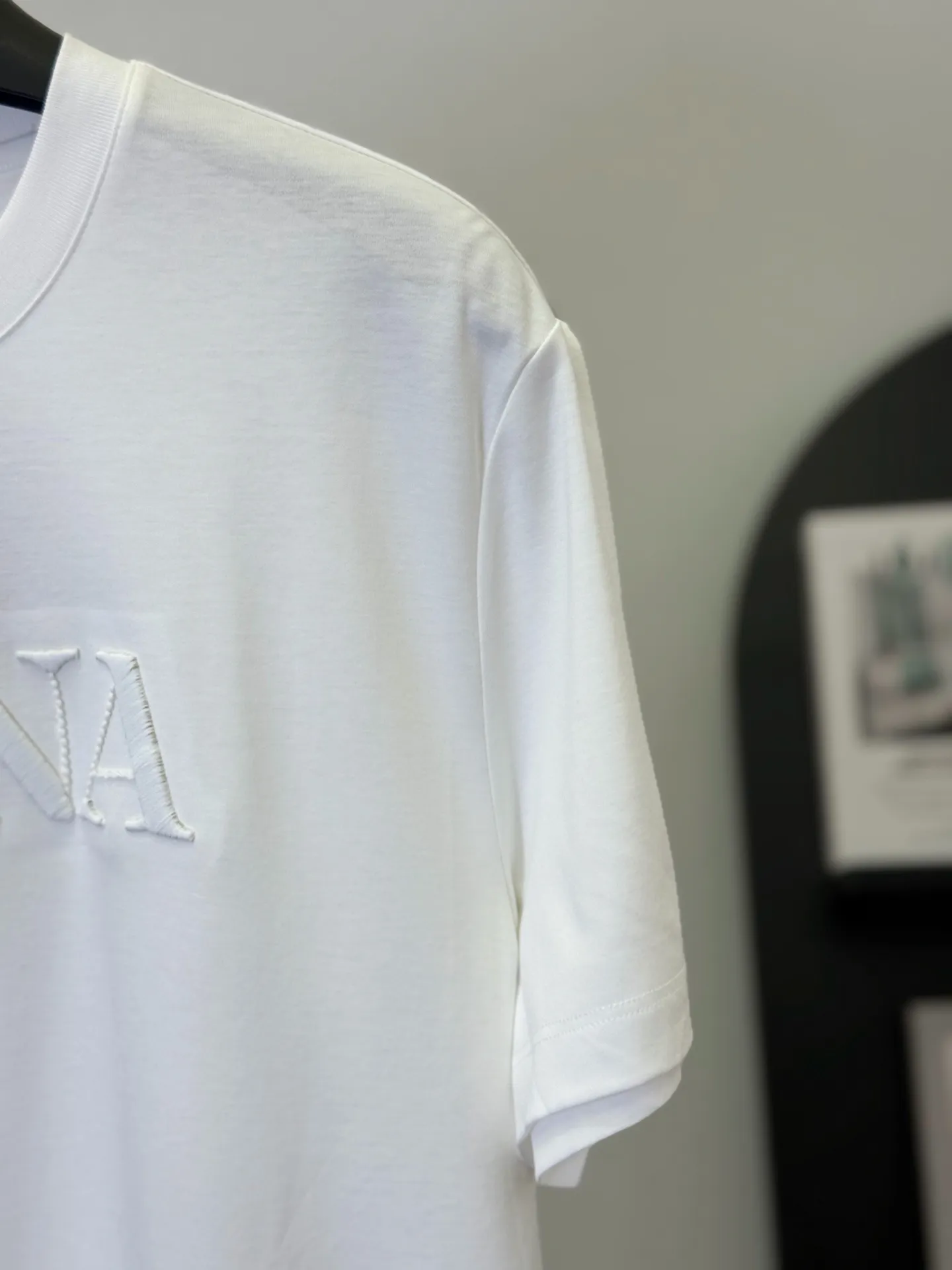 💋 ZEGNA White Logo T ， T 。 Logo， ， ， get 。 ， ， ， “ ”。 ， ， 、 hold ， T， 。 M-3XL